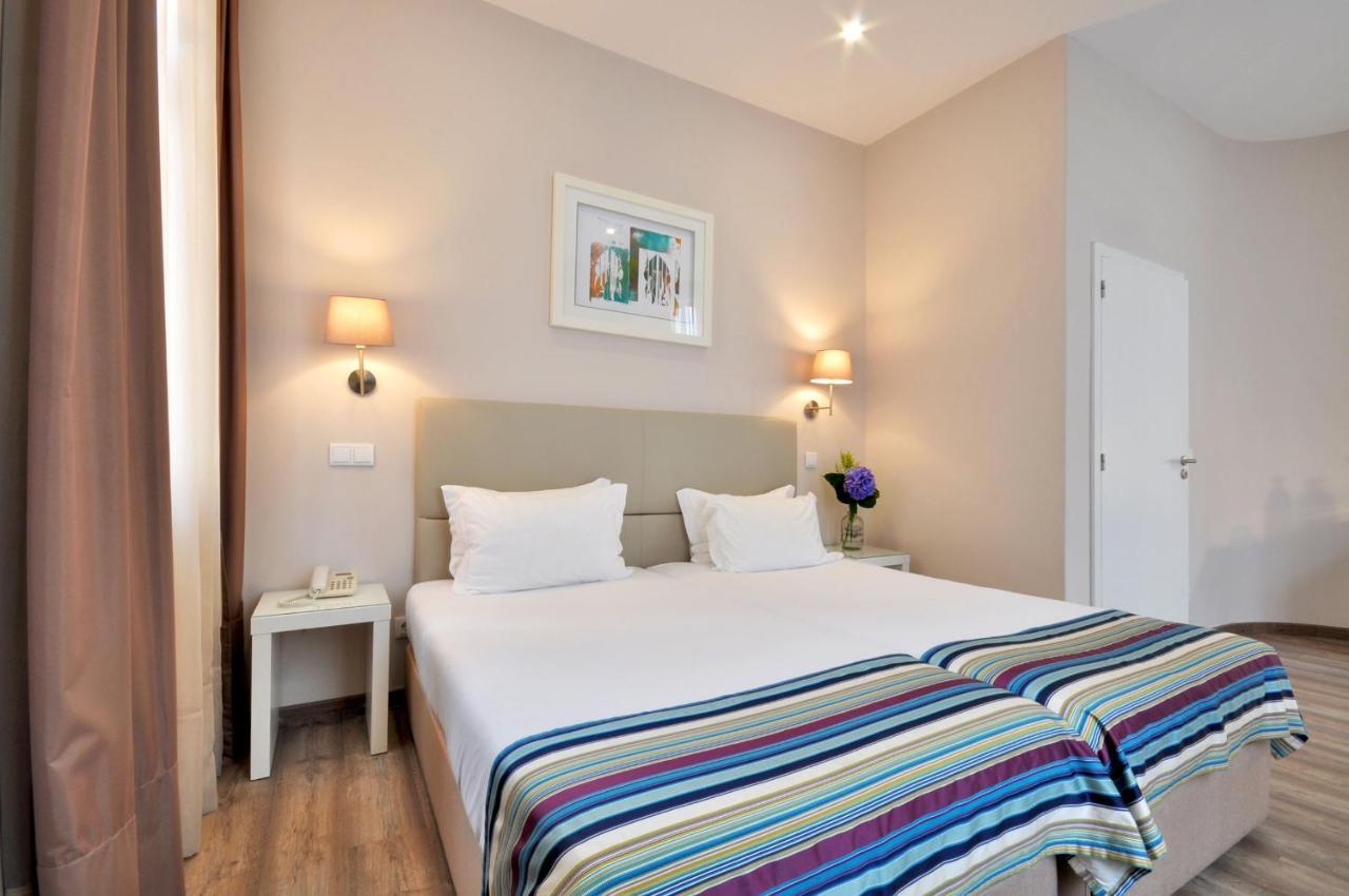 Quarto Twin
