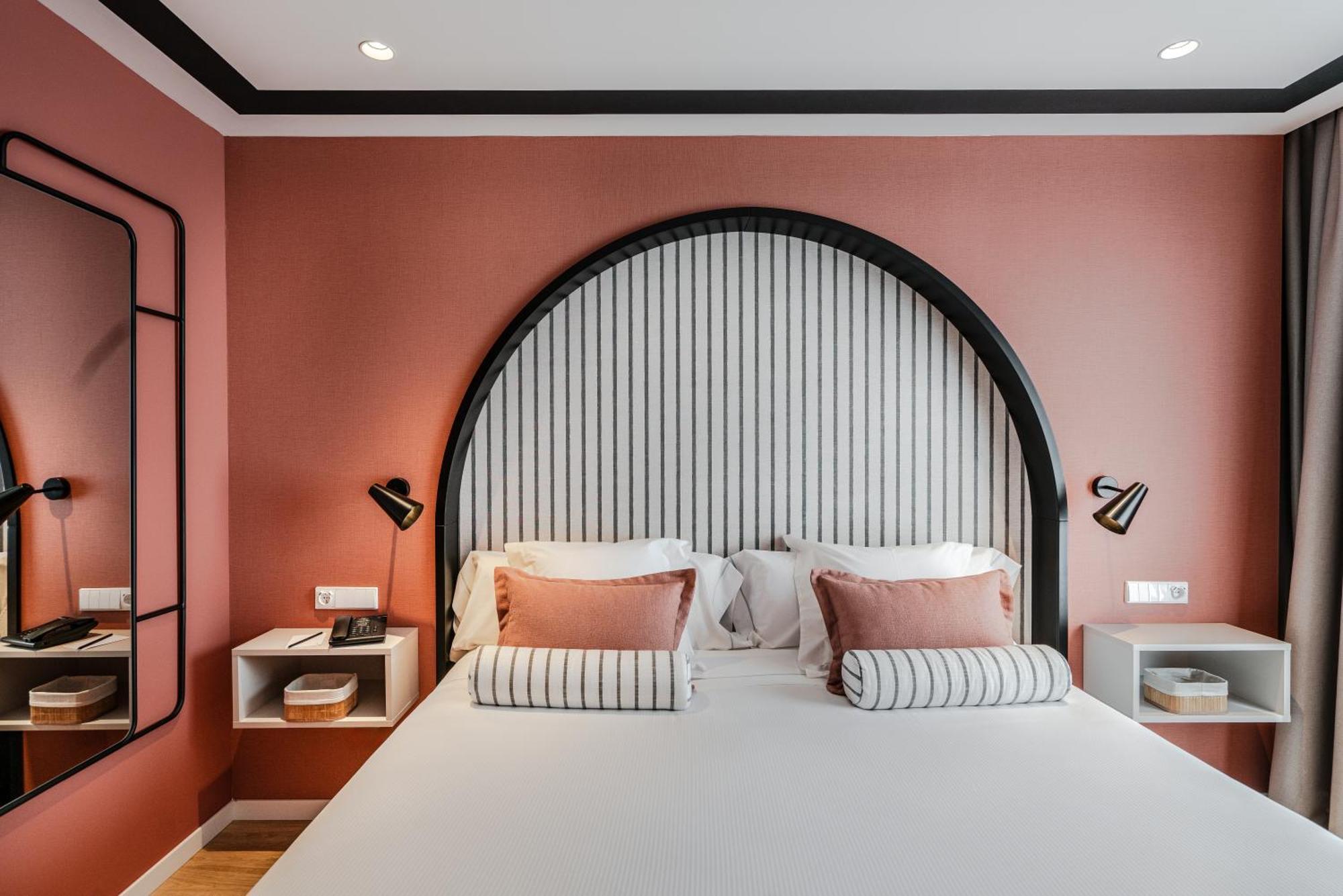 Quarto Duplo Premium - 1 ou 2 Camas