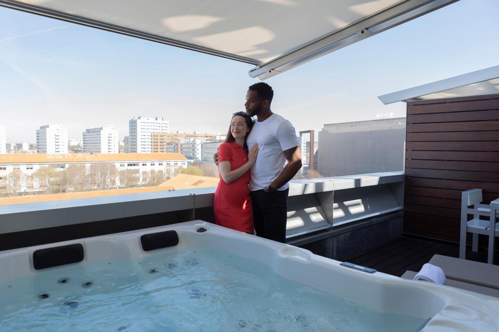 Superior Double Room with Hot Tub,1722893405:JPEG