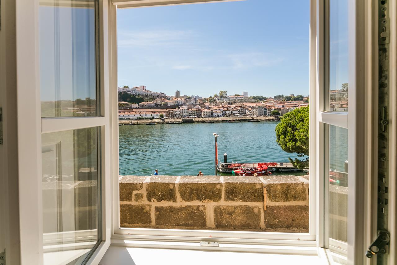 Apartment mit 2 Schlafzimmern, Flussblick und Balkon – Nebengebäude