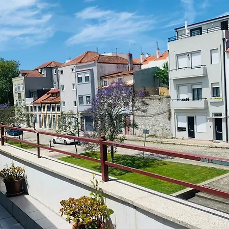Invicta Porto Guest House-3