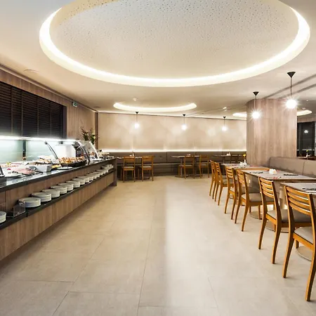 Portus Cale Hotel-3