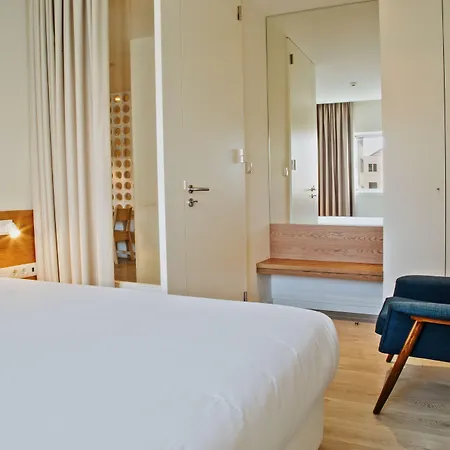 Hotel Spot Family Suites-3